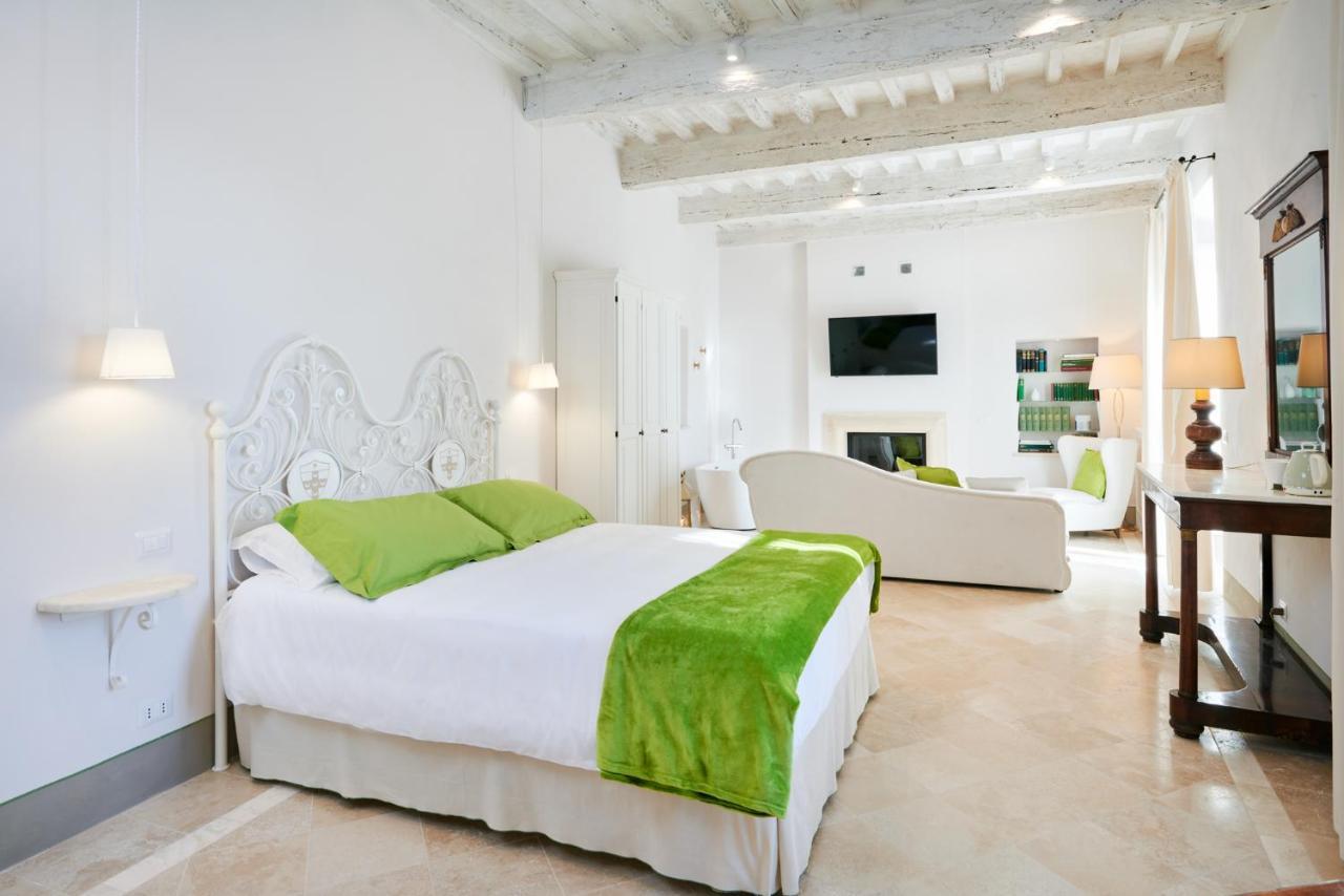 Palazzo Pio III - Residenza D'Epoca Bed and Breakfast Sarteano Buitenkant foto